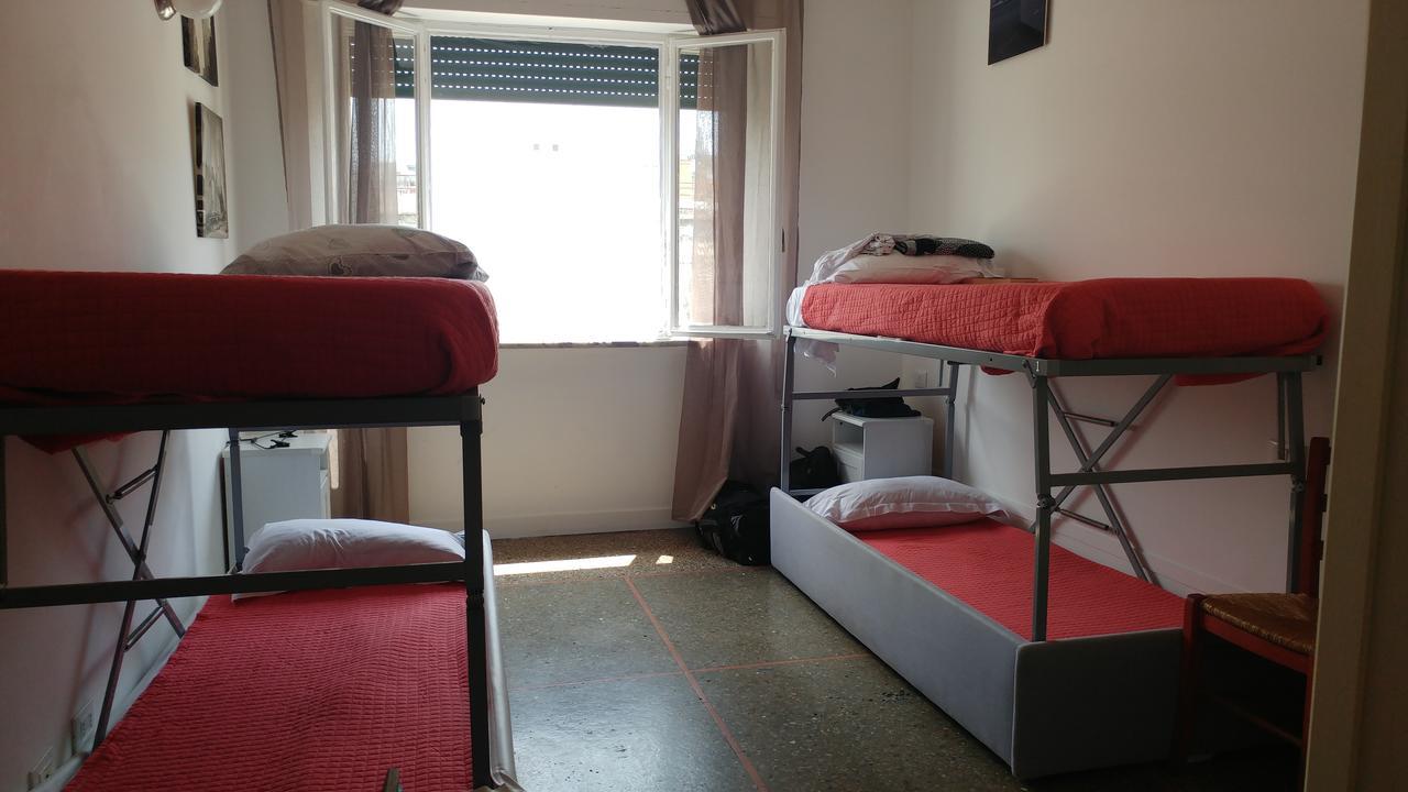 Ciak Rooms Rome Bagian luar foto